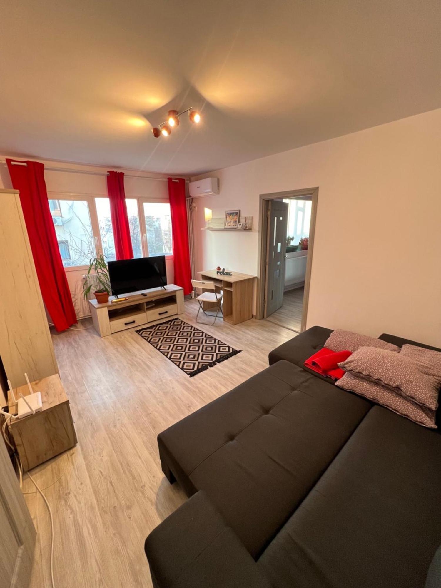 3 Rooms Apartment Airy & Bright Palas Style ヤシ エクステリア 写真