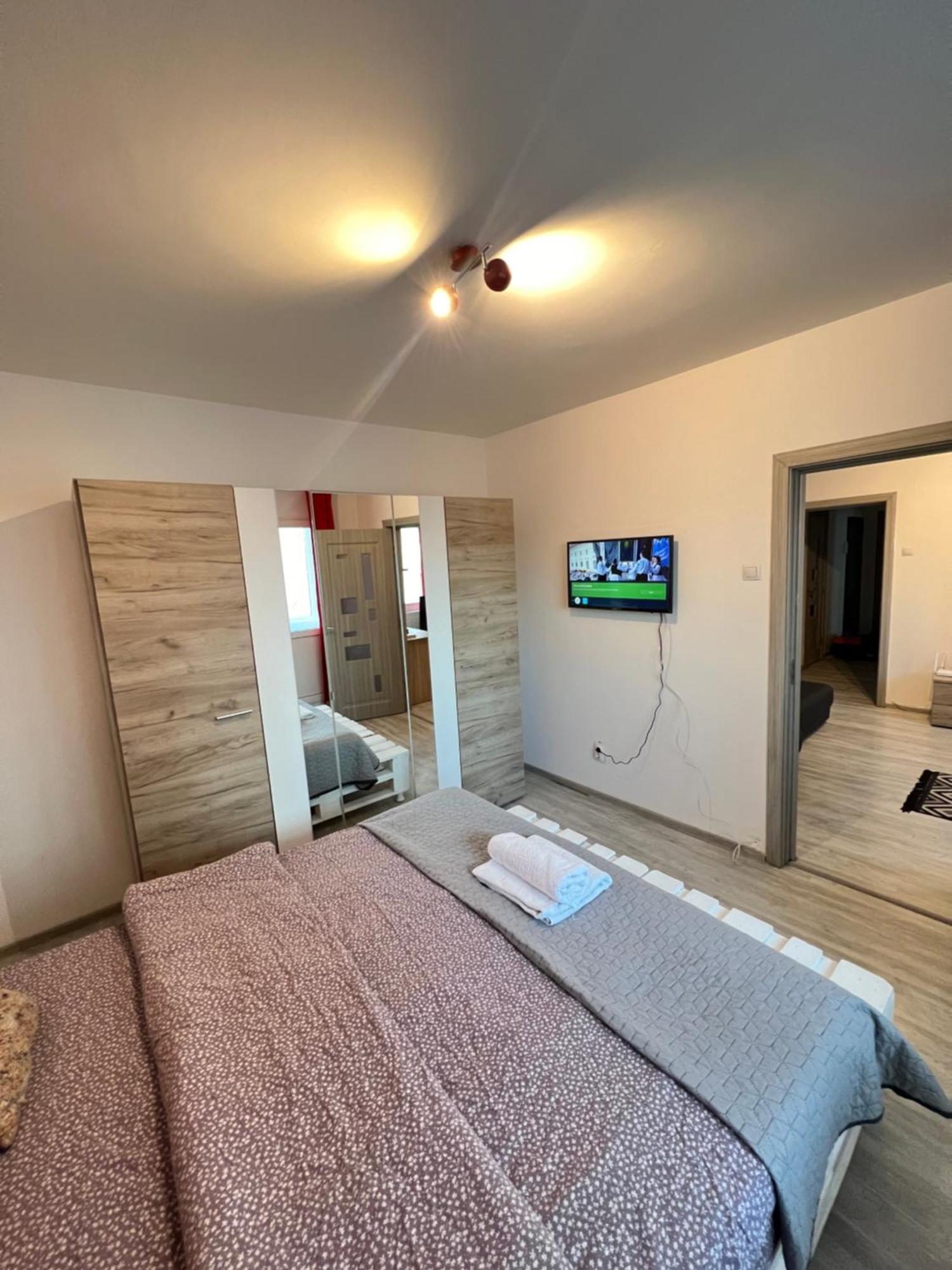 3 Rooms Apartment Airy & Bright Palas Style ヤシ エクステリア 写真