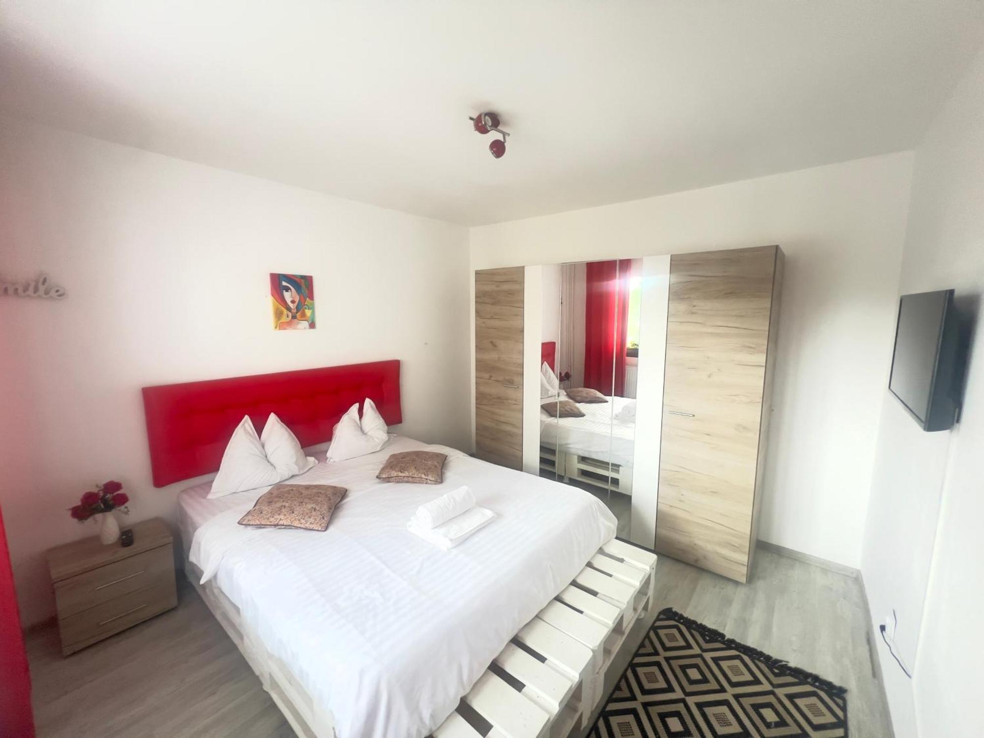 3 Rooms Apartment Airy & Bright Palas Style ヤシ エクステリア 写真
